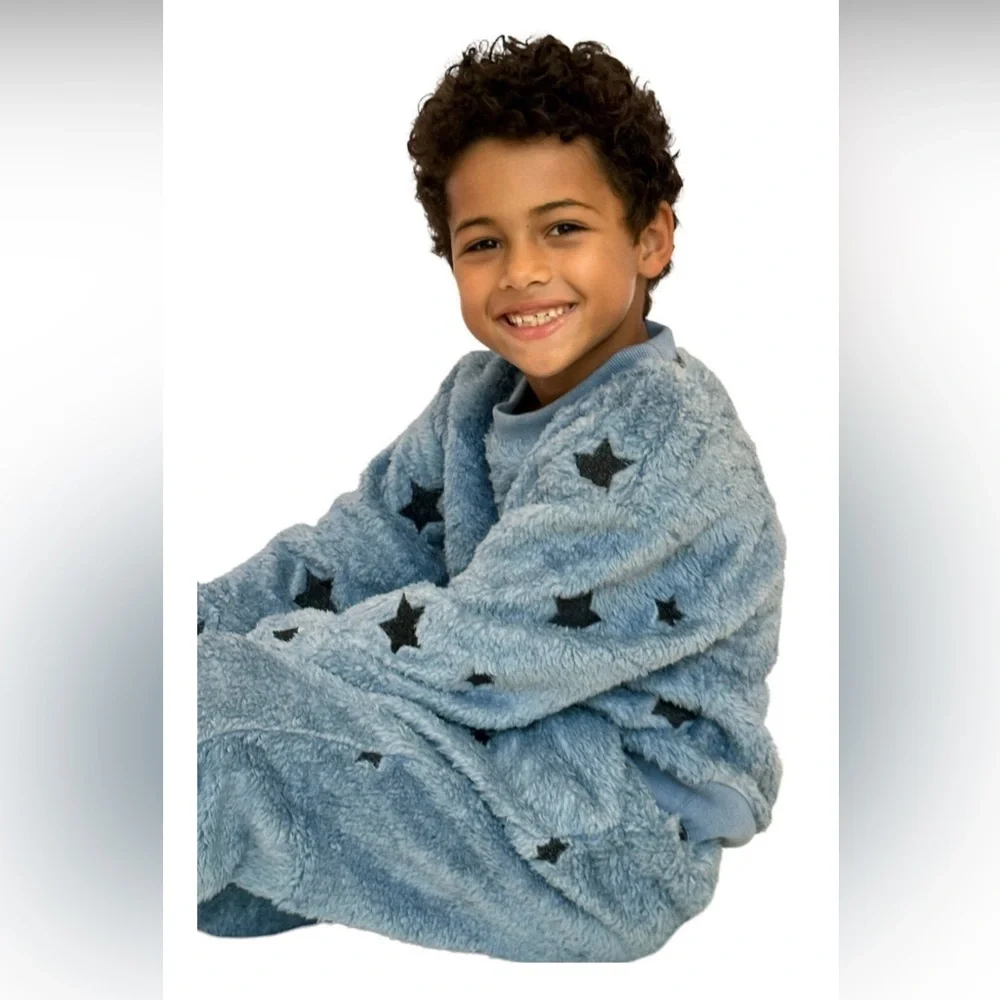 NWT Lola + The Boys Star Velour 2 Piece Set